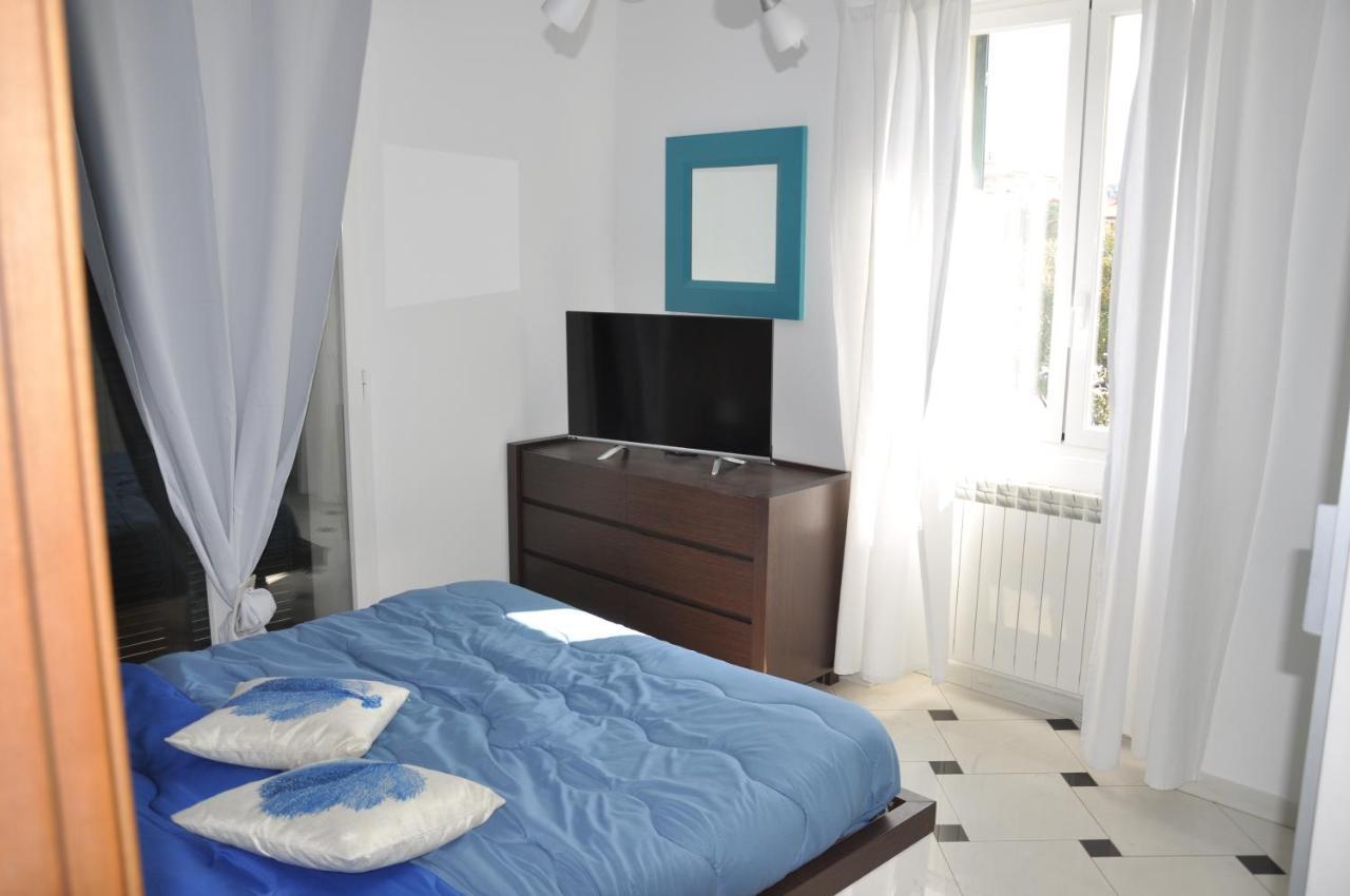 Appartamento Villa Rita A 100 M Dal Mare! Vallecrosia Zewnętrze zdjęcie