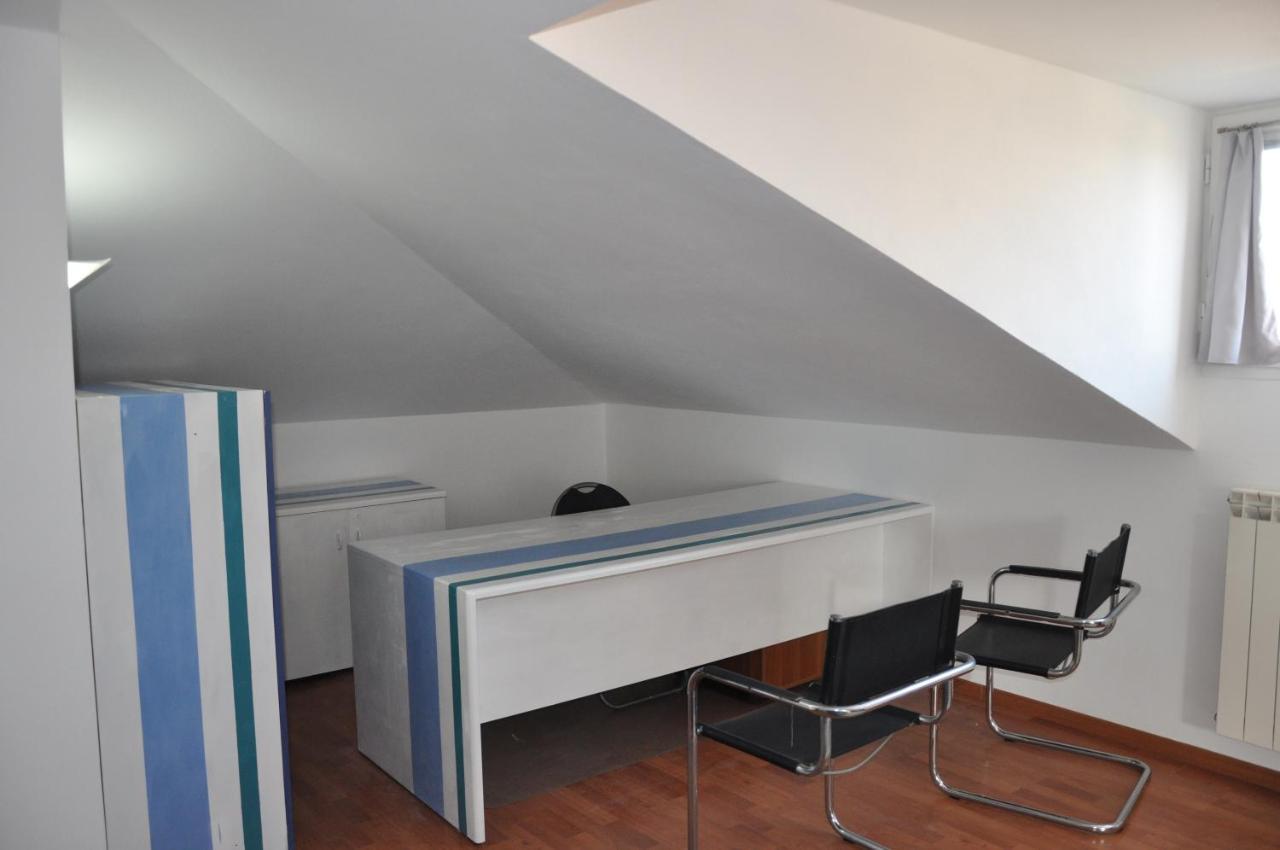 Appartamento Villa Rita A 100 M Dal Mare! Vallecrosia Zewnętrze zdjęcie